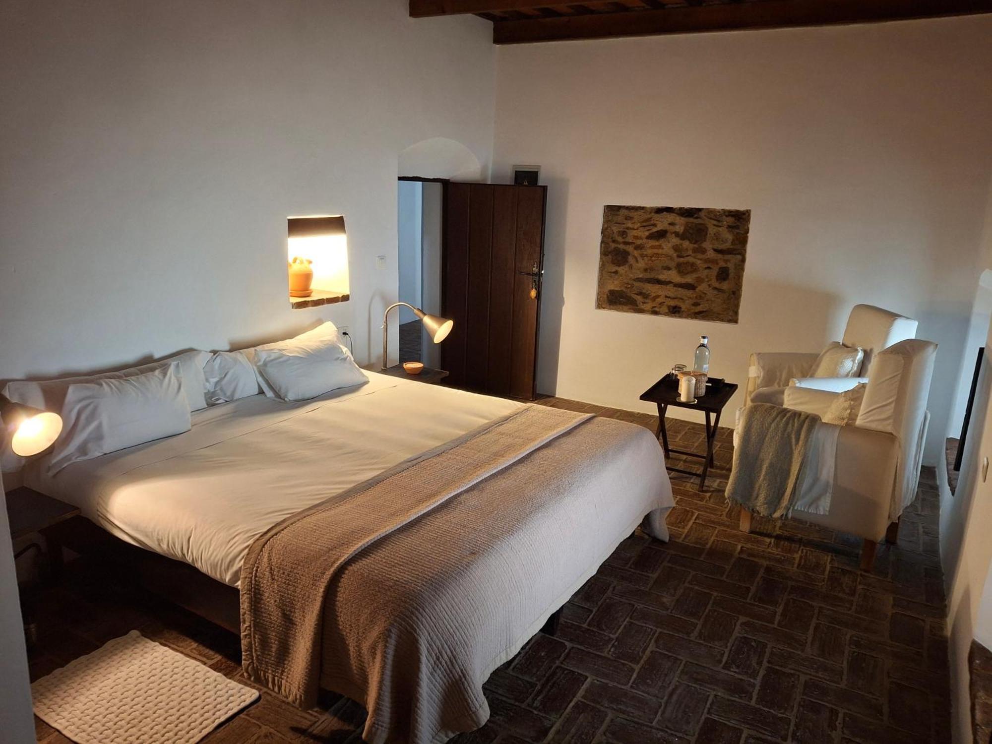 Hospederia Convento De La Parra, 06176 (Adults Only) Hotel La Parra  Exterior photo