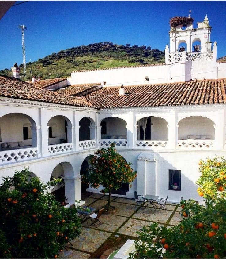 Hospederia Convento De La Parra, 06176 (Adults Only) Hotel La Parra  Exterior photo